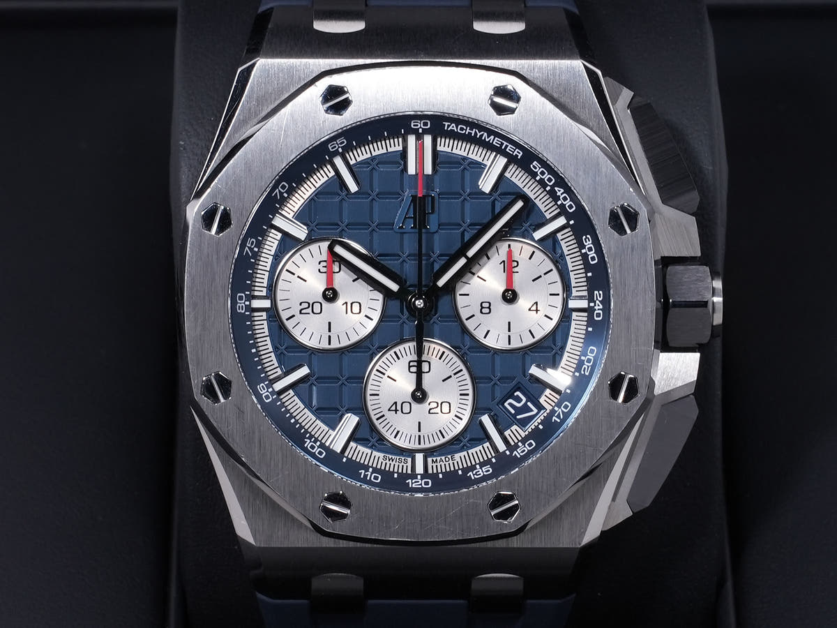 Audemars Piguet Royal Oak Offshore Chronograph Ref. 26420TI.OO.A027CA.01 TI Blue Dial, Pre-owned  (4yruhw3d appears to be an internal reference number and not part of the product description)