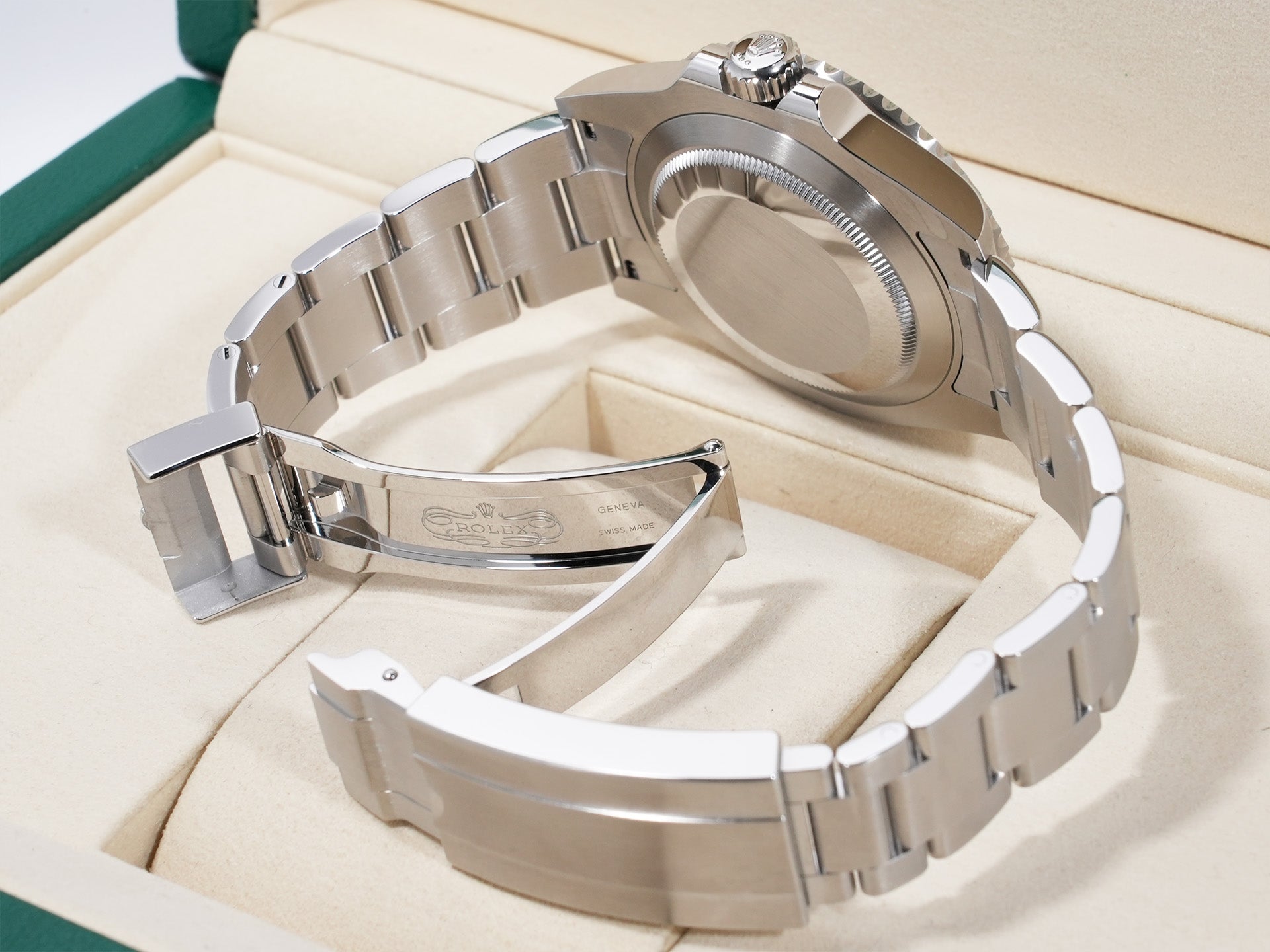 Rolex Submariner No-Date Ref. 124060 SS Black Dial, Unused  (sumwp78o appears to be an internal reference number and not part of the product description)