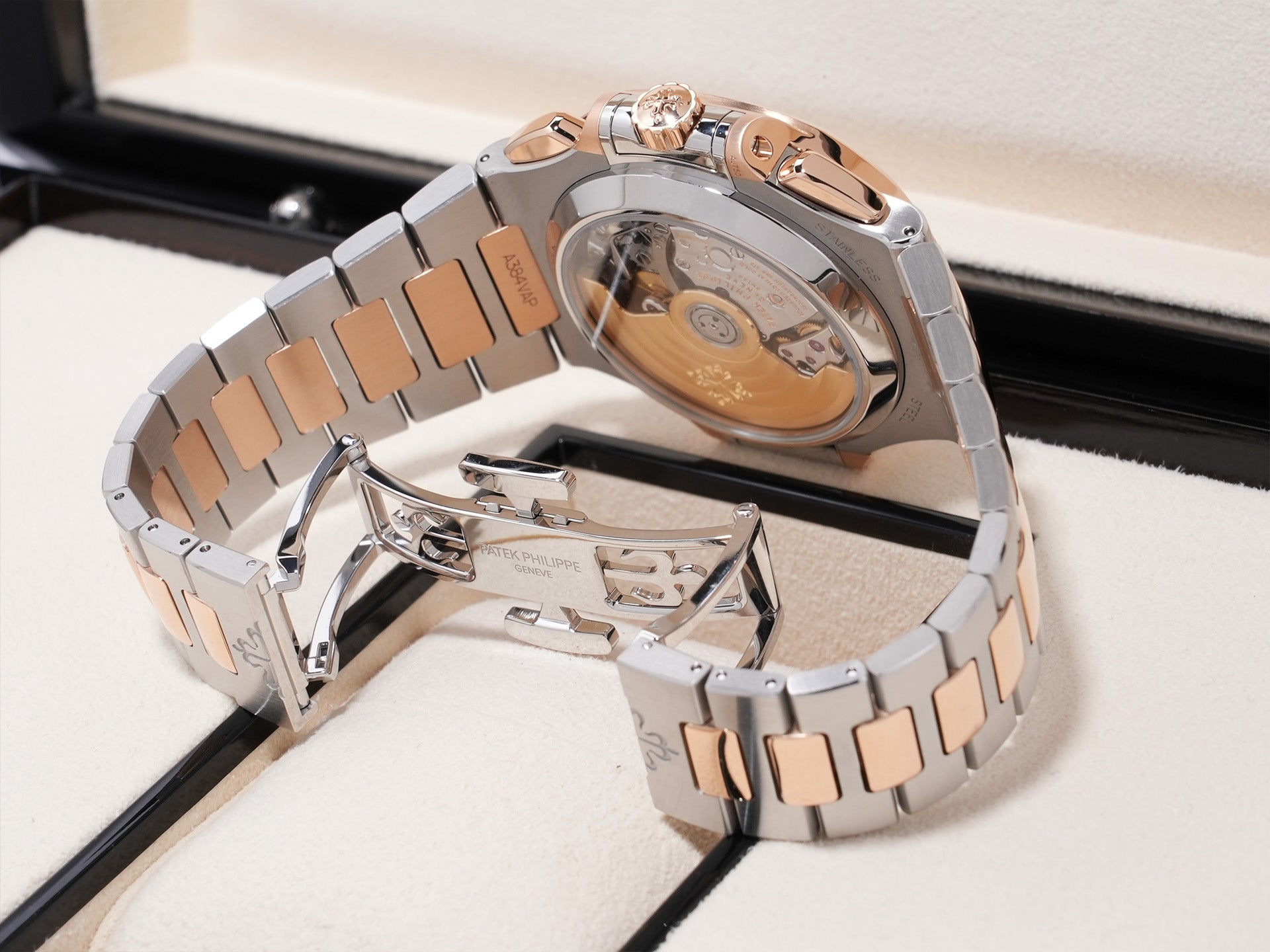 パテックフィリップ ノーチラス クロノグラフ Ref.5980/1AR-001 SS/RG ブルー文字盤 美品 qjd9b6ft