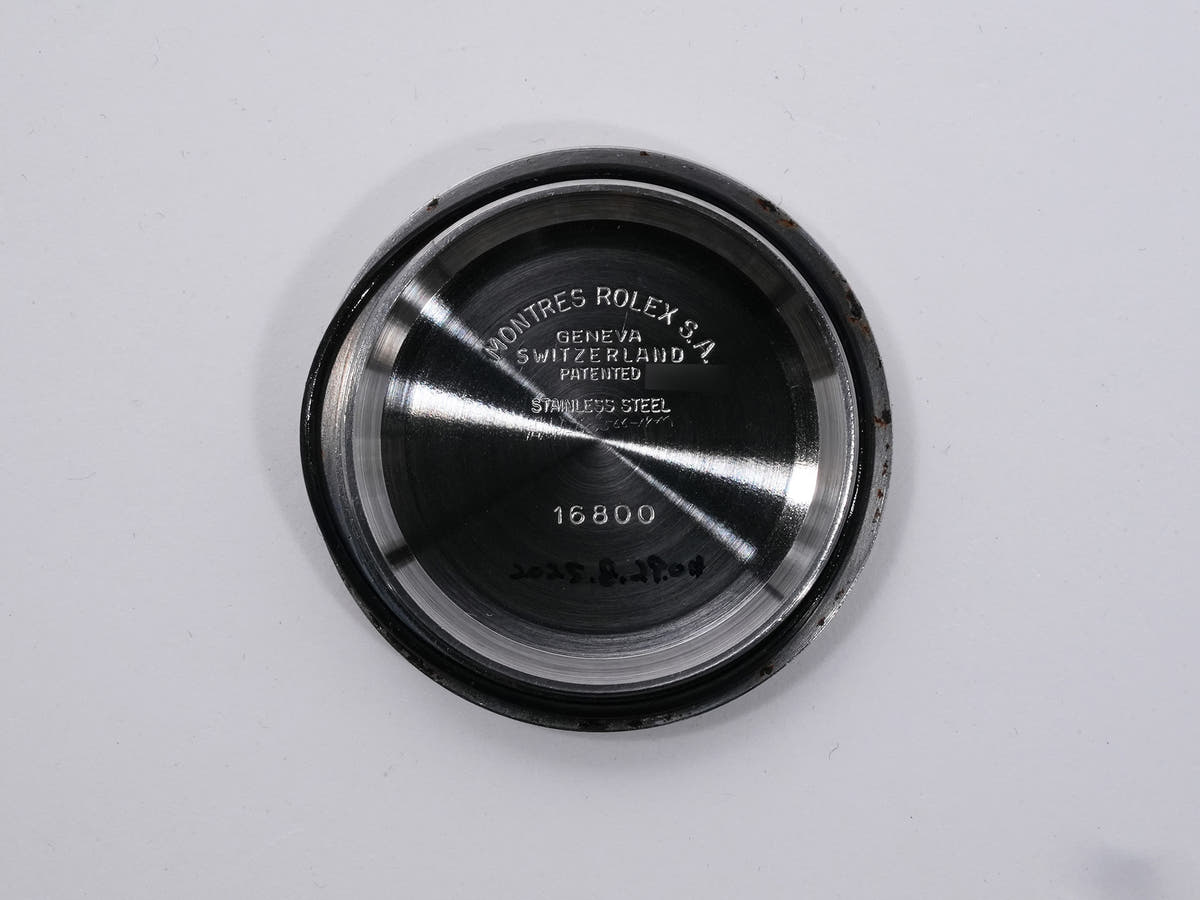 Rolex Submariner Date Ref. 16800 SS Black Dial, Pre-owned  (zykhnpbu appears to be a random string of letters and is not translated)