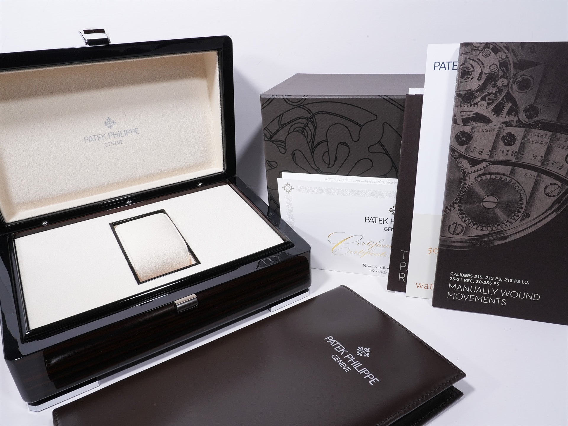 パテックフィリップ カラトラバ Ref.6119R-001 18KRG シルバー文字盤 未使用 62egmfu3