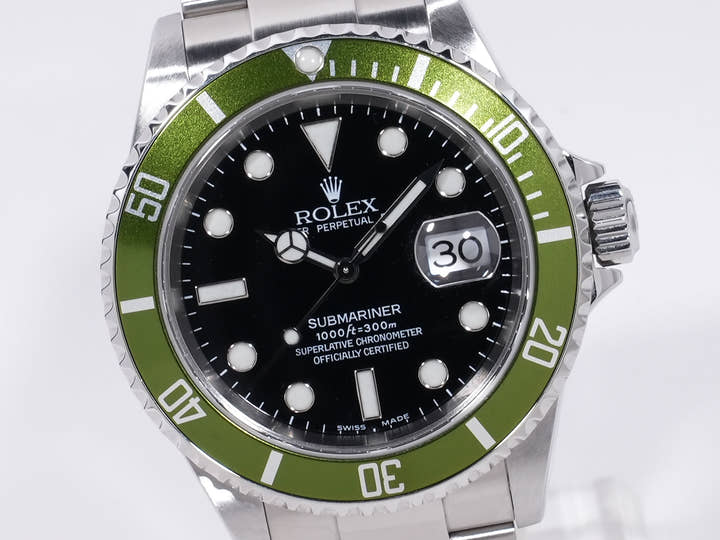 Rolex Submariner Date Ref. 16610LV Stainless Steel Black Dial