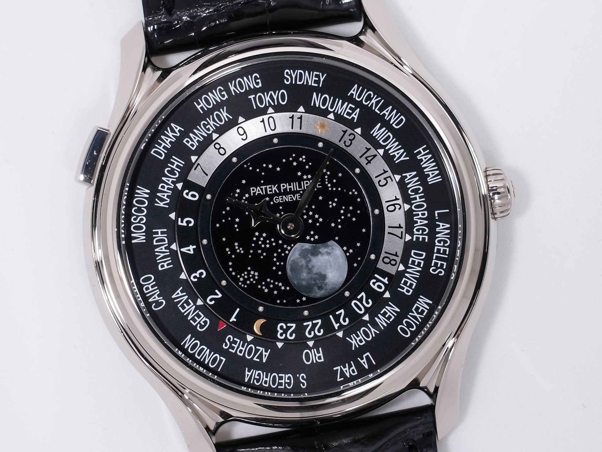 パテックフィリップ コンプリケーション ワールドタイム ムーンフェイズ Ref.5575G-001 18KWG ブラック文字盤 美中古 txsxn74b