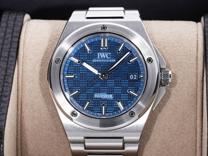 IWC インヂュニア オートマティック 40 Ref.IW328907 ステンレススチール ブルー文字盤 未使用 pwrrzi48