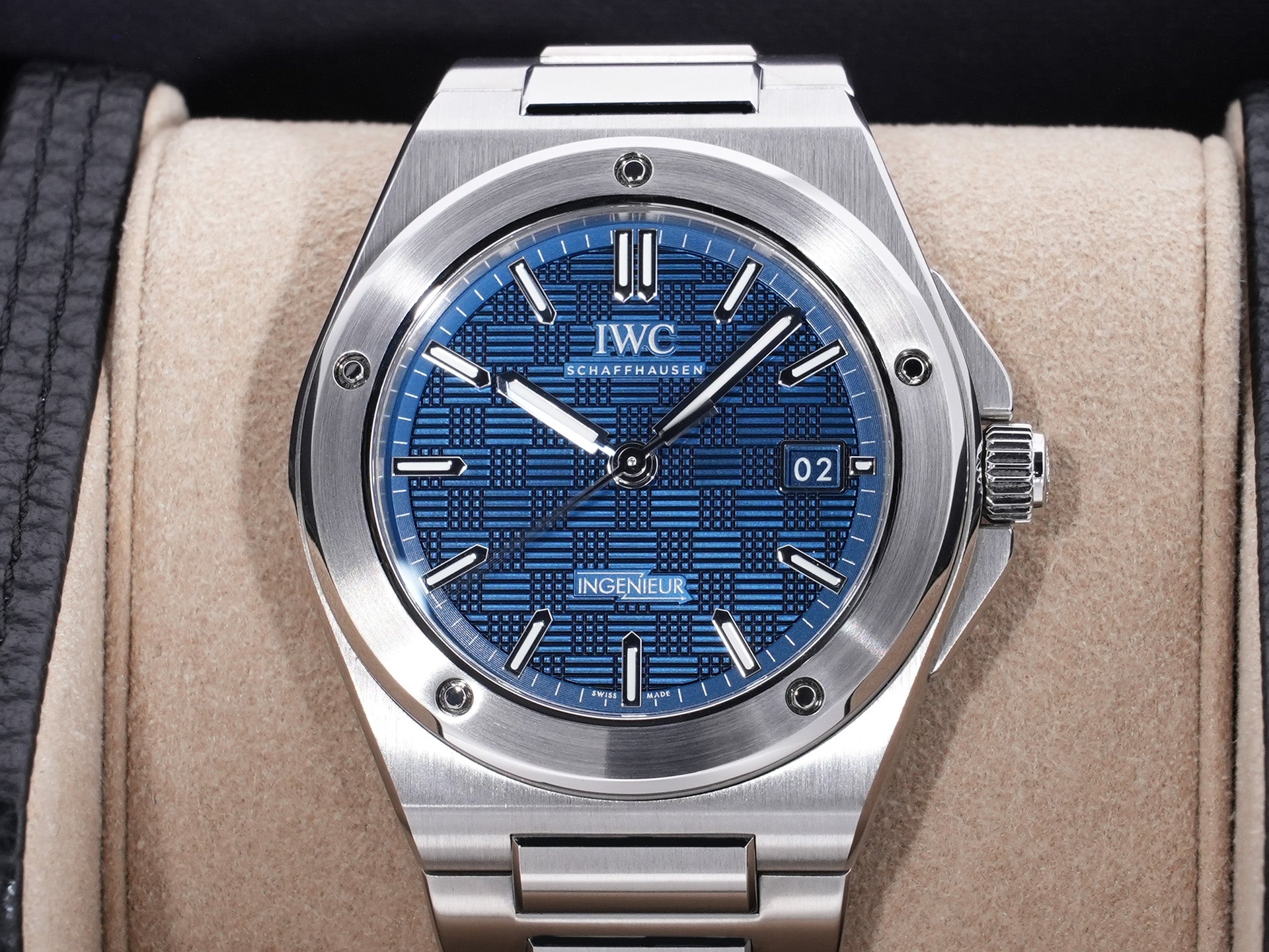 IWC インヂュニア オートマティック 40 Ref.IW328907 SS ブルー文字盤 未使用 pwrrzi48