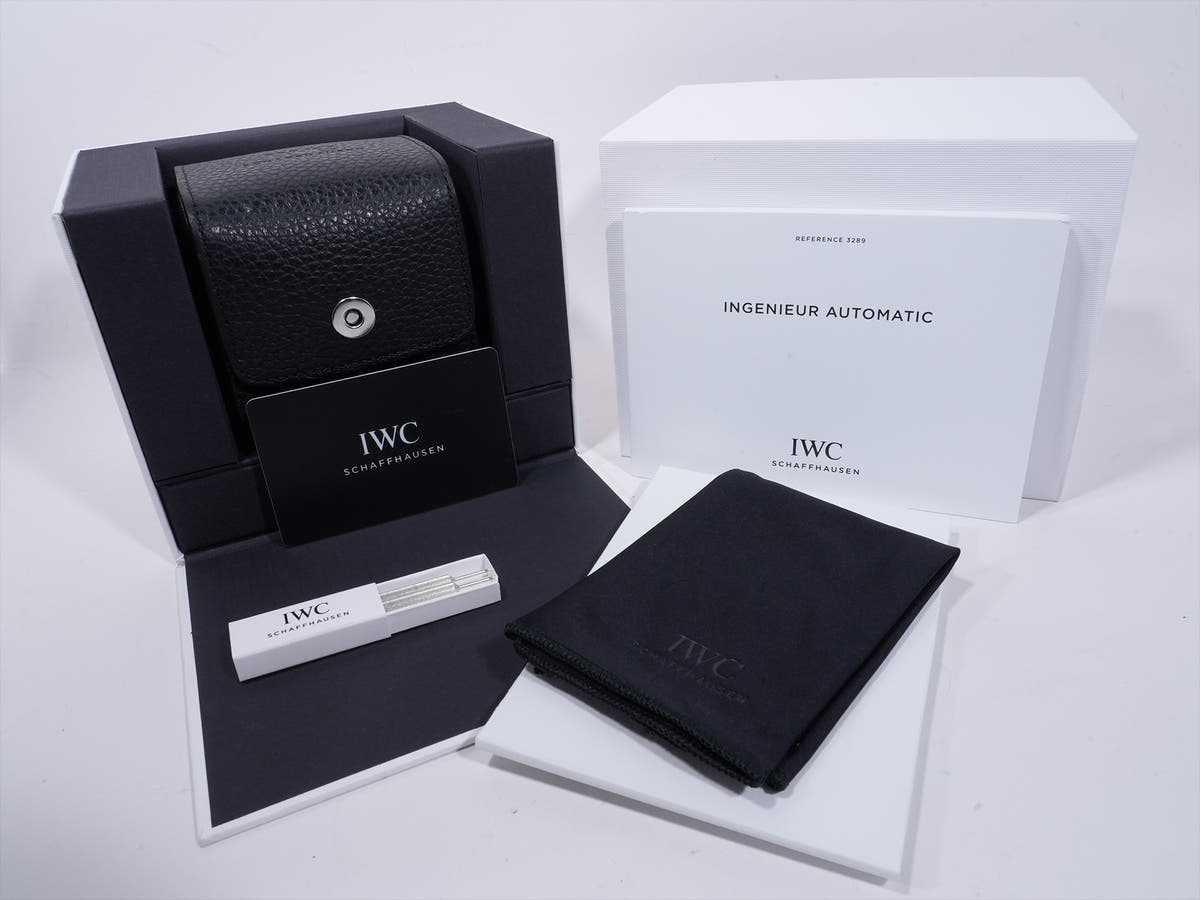 IWC インヂュニア オートマティック 40 Ref.IW328907 SS ブルー文字盤 未使用 pwrrzi48