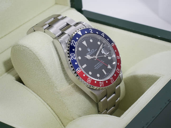 Rolex GMT-Master II Ref. 16710 Stainless Steel Black Dial Oyster Bracelet