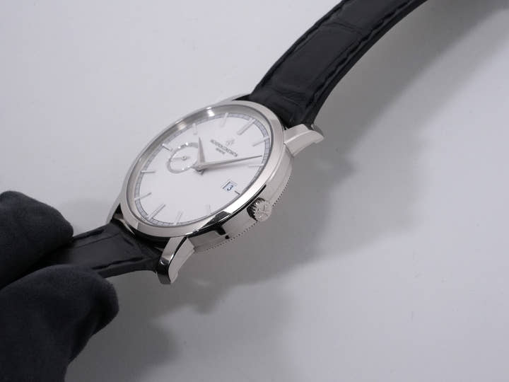 Vacheron Constantin Traditional Automatic Ref. 87172/000G-9301 18KWG Silver Dial, Pre-owned (ahfyj8pg)
