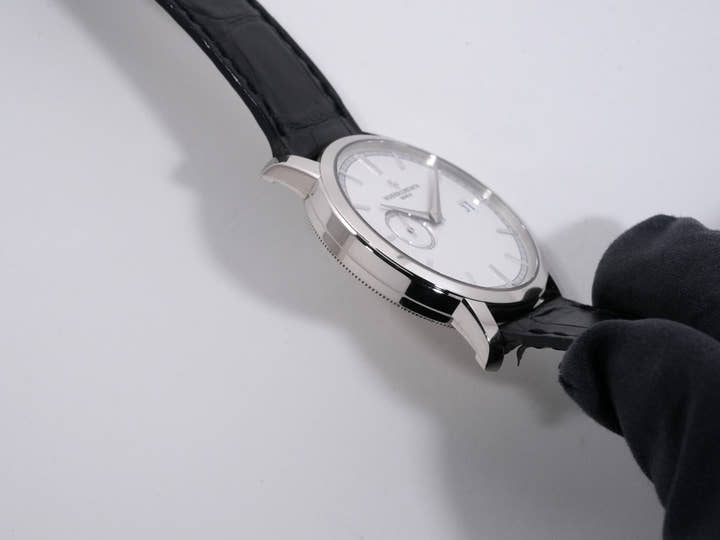 Vacheron Constantin Traditional Automatic Ref. 87172/000G-9301 18KWG Silver Dial, Pre-owned (ahfyj8pg)