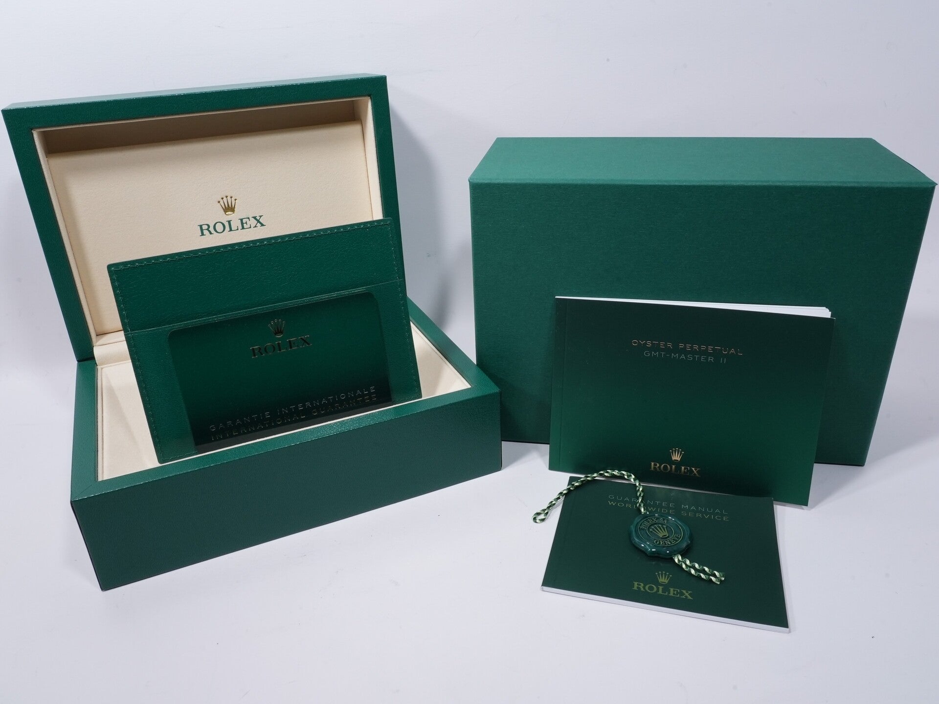 Rolex GMT-Master II Ref. 126710BLRO, stainless steel, black dial, Jubilee bracelet, unused.