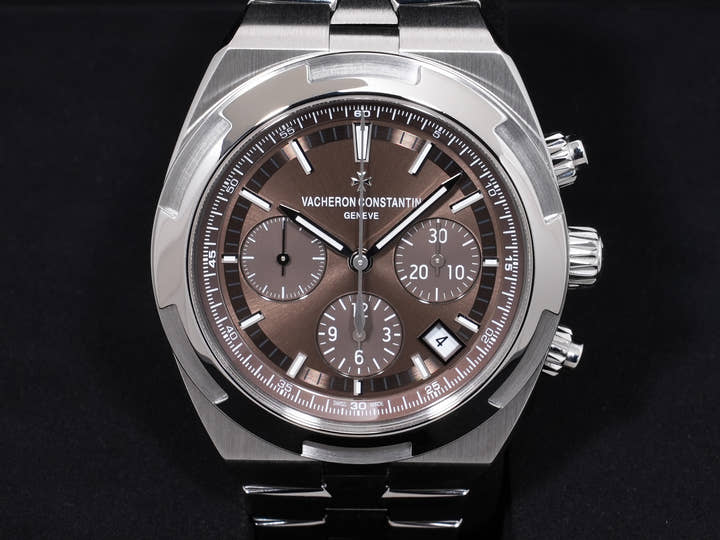 ヴァシュロンコンスタンタン オーヴァーシーズ クロノグラフ Ref.5500V/110A-B147 SS ブラウン文字盤 美品 7xvmjq67