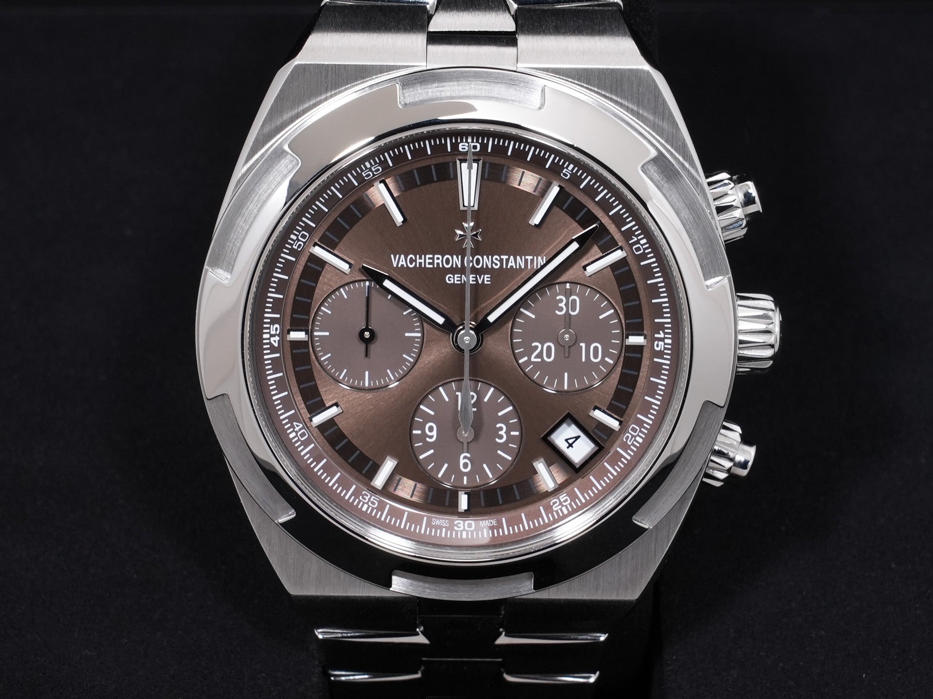 ヴァシュロンコンスタンタン オーヴァーシーズ クロノグラフ Ref.5500V/110A-B147 SS ブラウン文字盤 美品 7xvmjq67