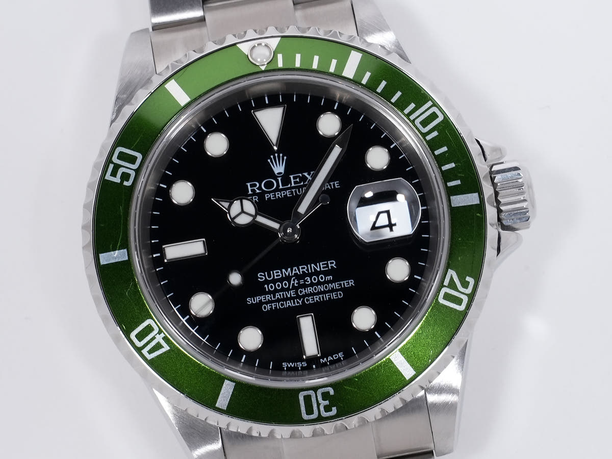 Rolex Submariner Date Ref. 16610LV SS Black Dial, Pre-owned (Excellent Condition) y5heopms