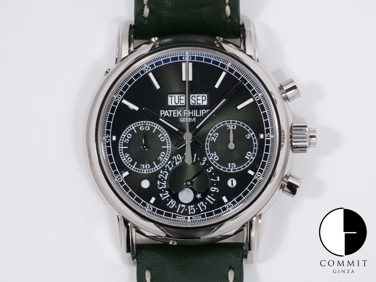 Patek Philippe Perpetual Calendar Split-Second Chronograph Ref. 5204G-001, 18K White Gold, Olive Green Sunburst Dial, Pre-owned (Beautiful Condition)  i9oanzws