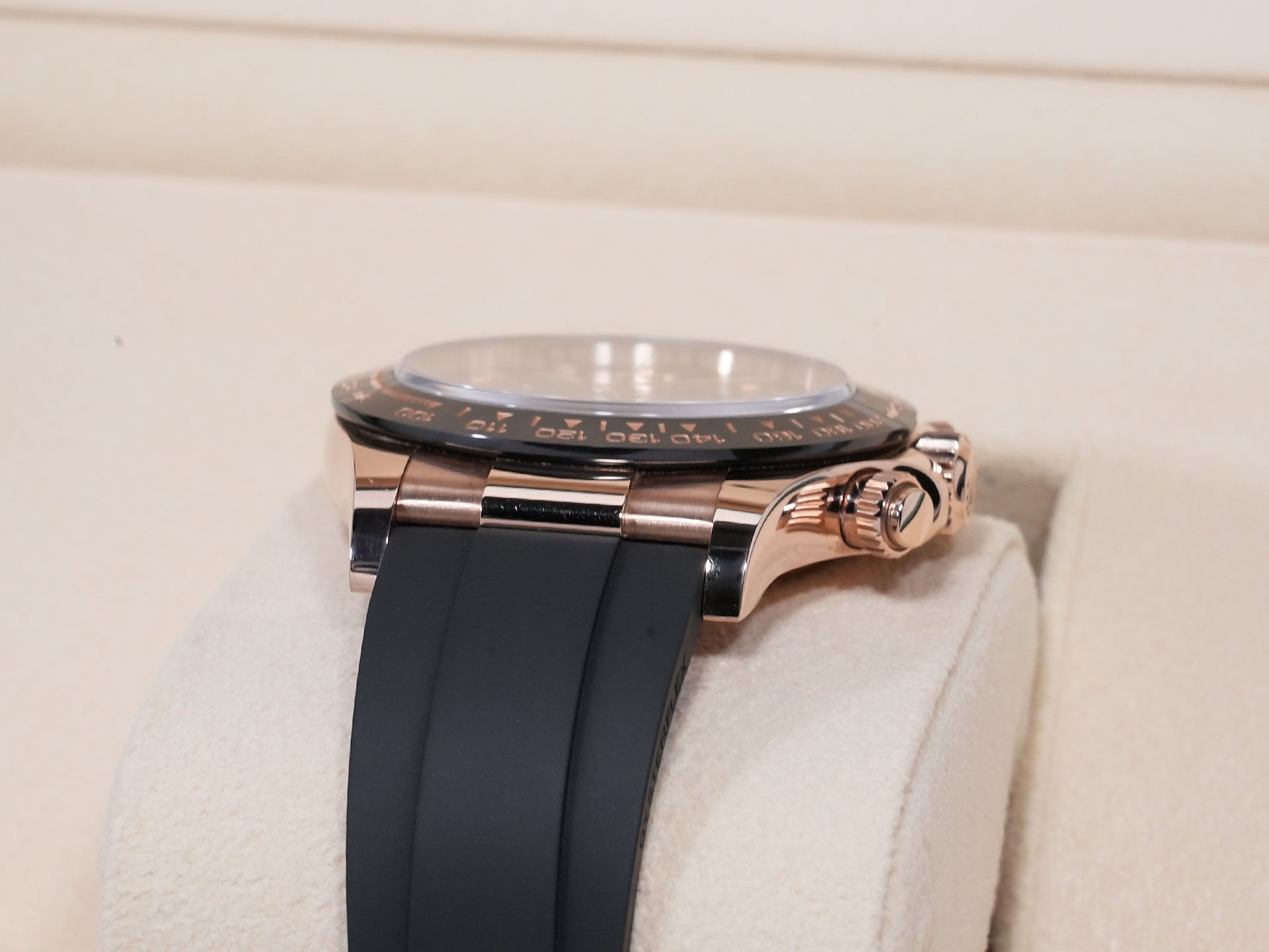 ロレックス デイトナ Ref.116515LN 18KERG チョコレート/ブラック文字盤 中古 kdnau23w