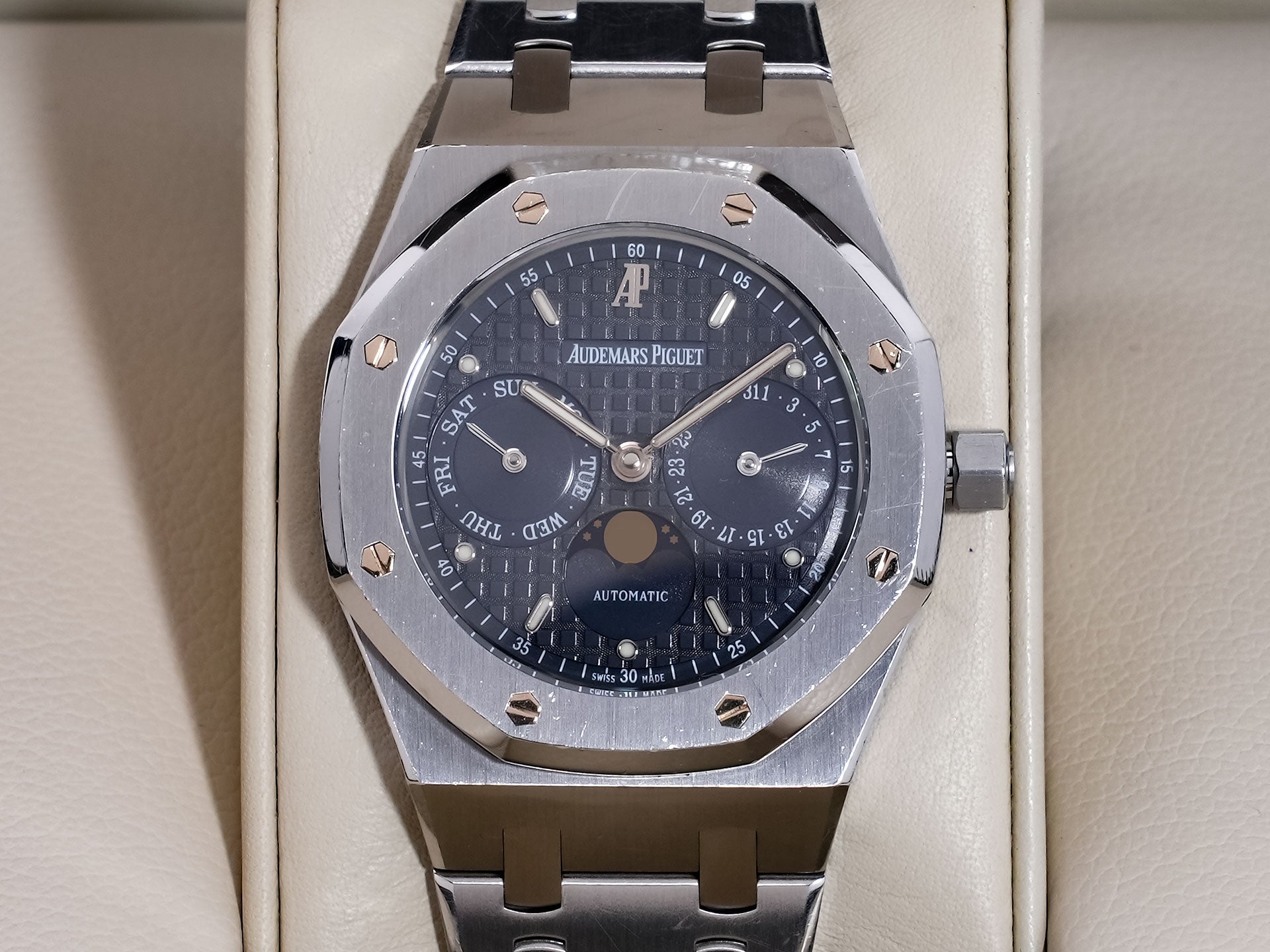 オーデマピゲ ロイヤルオーク デイデイト ムーンフェイズ Ref.25594ST.OO.0789ST.05 SS ブルー文字盤 中古 9dtnwyjp