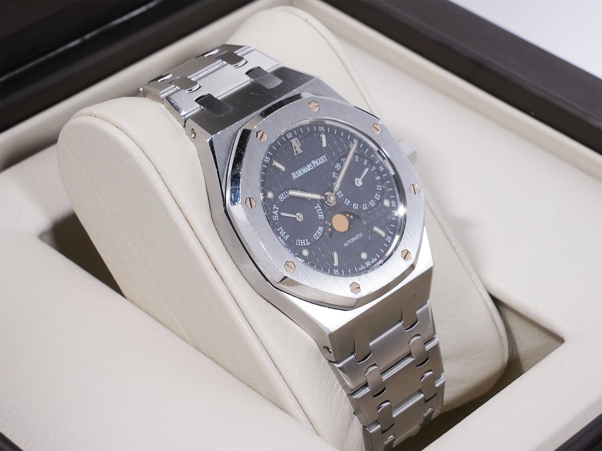 オーデマピゲ ロイヤルオーク デイデイト ムーンフェイズ Ref.25594ST.OO.0789ST.05 SS ブルー文字盤 中古 9dtnwyjp