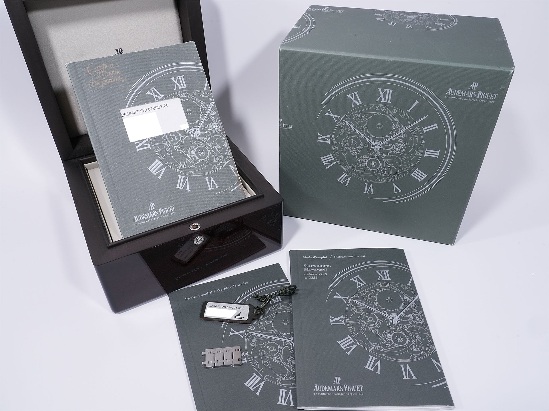 オーデマピゲ ロイヤルオーク デイデイト ムーンフェイズ Ref.25594ST.OO.0789ST.05 SS ブルー文字盤 中古 9dtnwyjp
