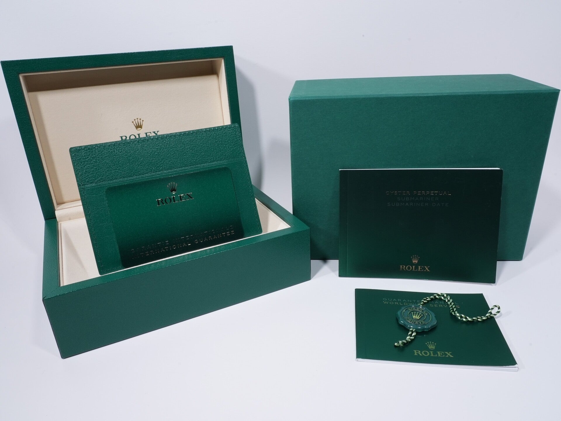 Rolex Submariner No-Date Ref. 124060 SS Black Dial, Unused  (48nsnxa9 appears to be an internal reference number and not part of the product description)