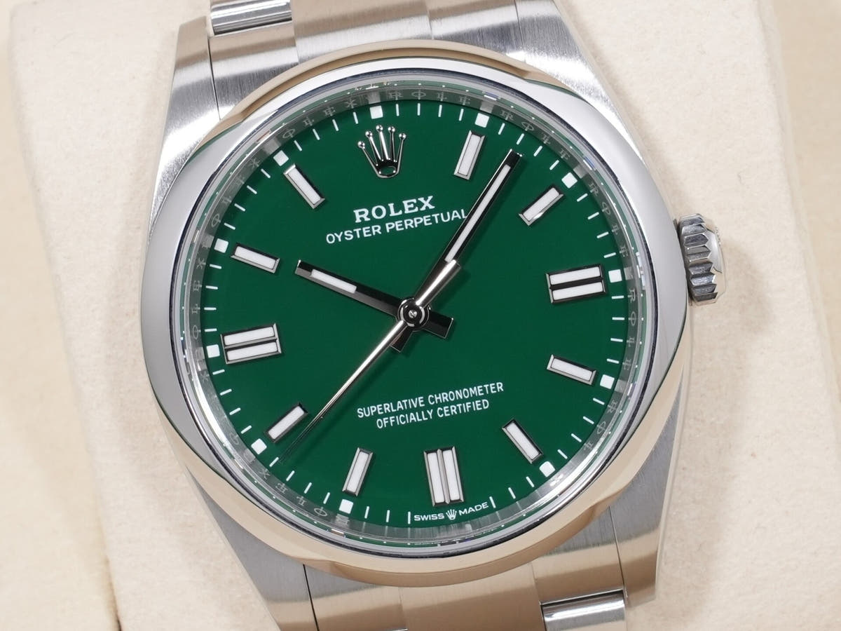 Rolex Oyster Perpetual 36 Ref. 126000 SS Green Dial, Unused  (yshn9w59)