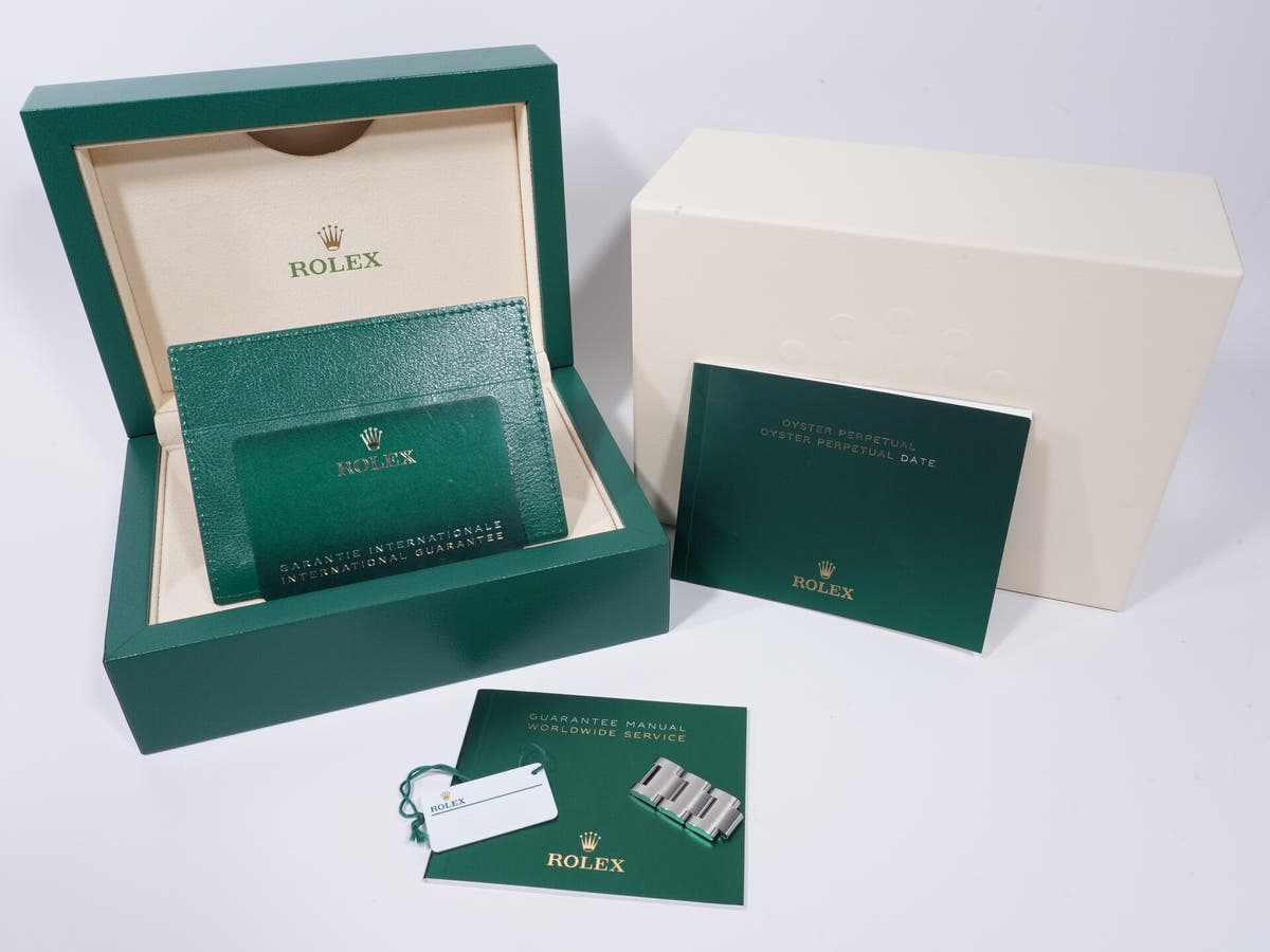 Rolex Oyster Perpetual 41 Ref. 124300 SS Green Dial, Unused  7zyv9so6