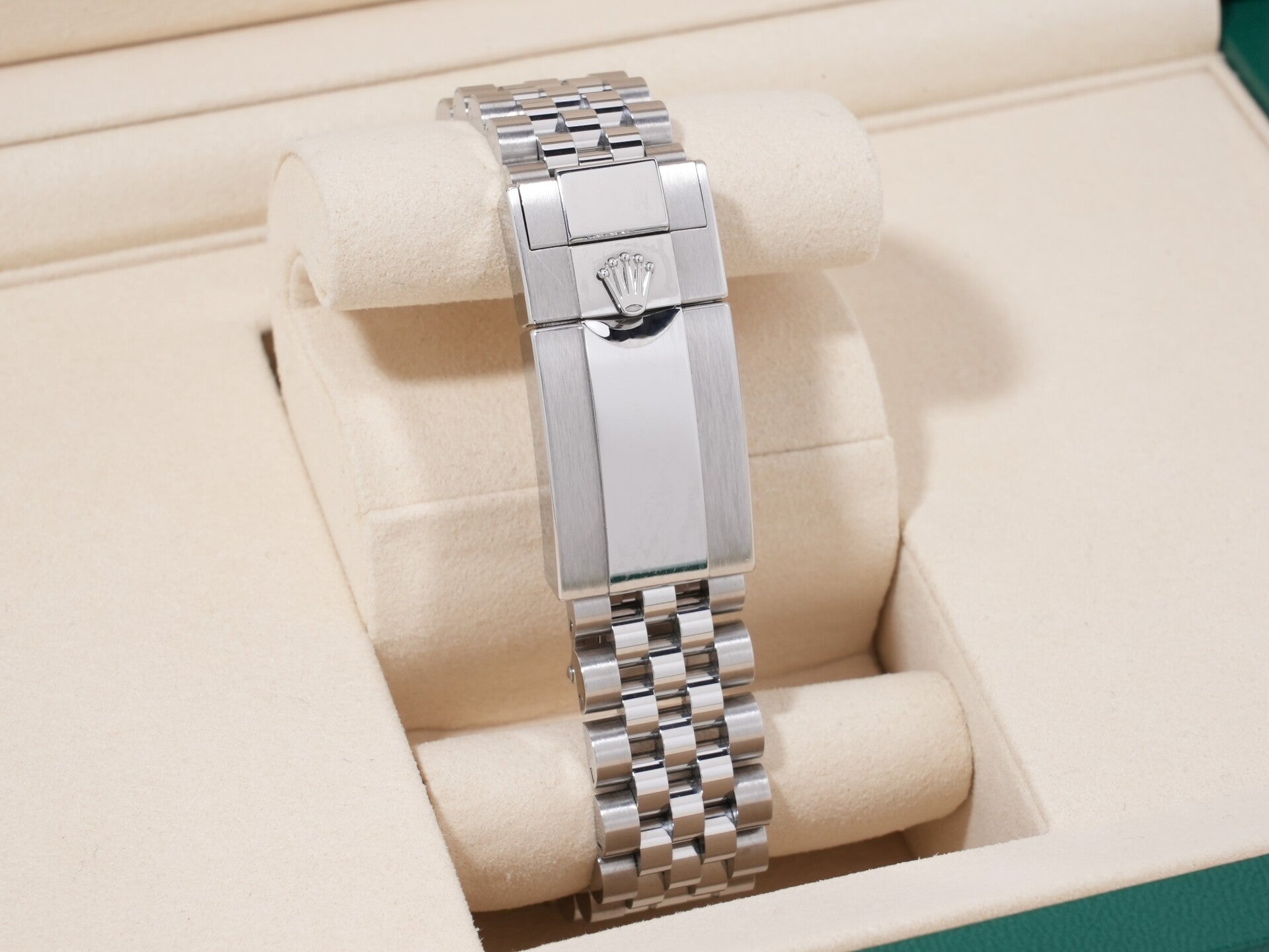 Rolex GMT-Master II Ref. 126710GRNR, stainless steel, black dial, Jubilee bracelet, pre-owned.  (ck7r6p4n appears to be an internal reference number and not part of the product description)