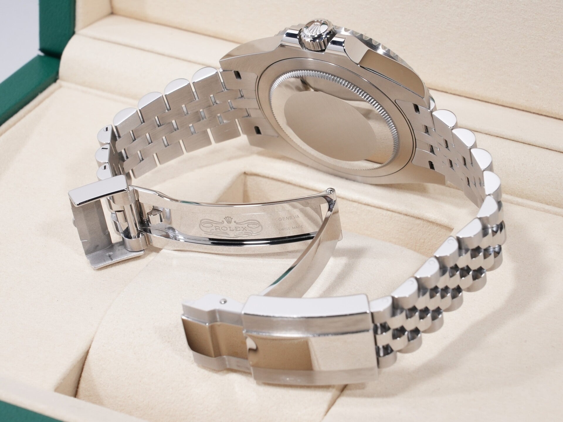 Rolex GMT-Master II Ref. 126710GRNR, stainless steel, black dial, Jubilee bracelet, pre-owned.  (ck7r6p4n appears to be an internal reference number and not part of the product description)