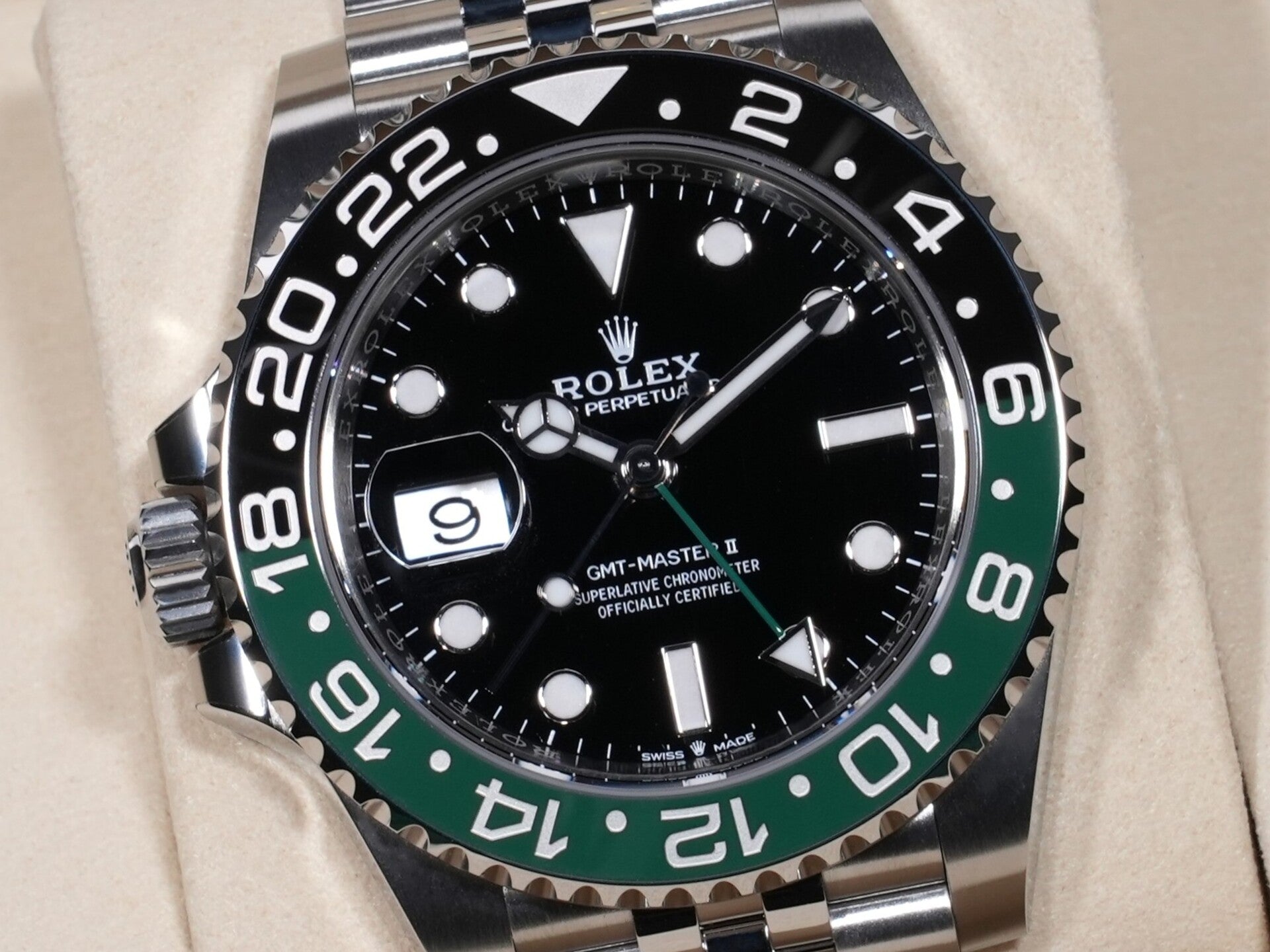 Rolex GMT-Master II Ref. 126720VTNR, stainless steel, black dial, Jubilee bracelet, unused.  (8f55csyw appears to be an internal reference number and not part of the product description)