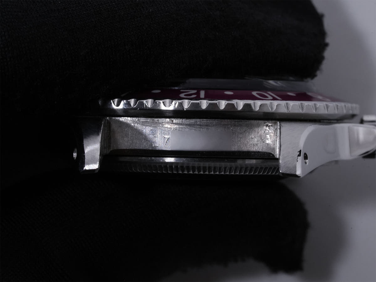 Rolex GMT-Master Ref. 1675 SS Black Dial, Pre-owned (tzm8t22b)