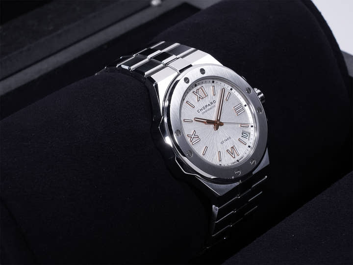 ショパール アルパインイーグル Ref.298600-3009 SS シルバー文字盤 中古 pmdy8zn9