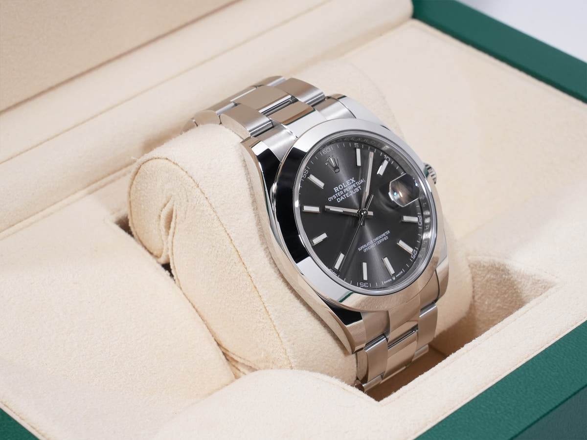 Rolex Datejust 41 Ref. 126300 SS Slate Dial Oyster Bracelet Pre-owned mozyjg9p