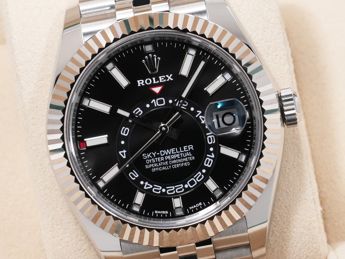 Rolex Sky-Dweller Ref. 326934 SS/WG Black Dial Jubilee Bracelet Pre-owned qhbi46ub