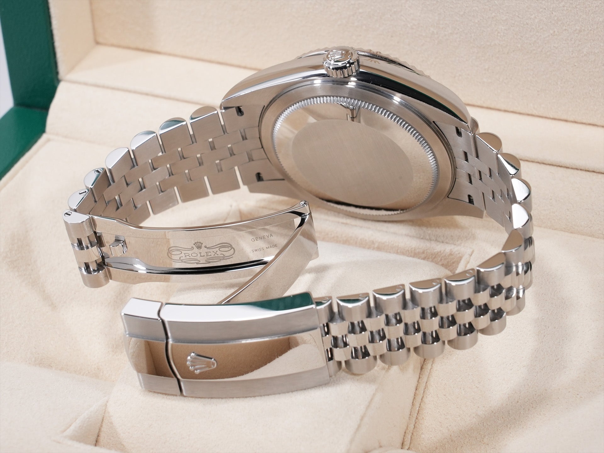 Rolex Sky-Dweller Ref. 326934 SS/WG Black Dial Jubilee Bracelet Pre-owned qhbi46ub