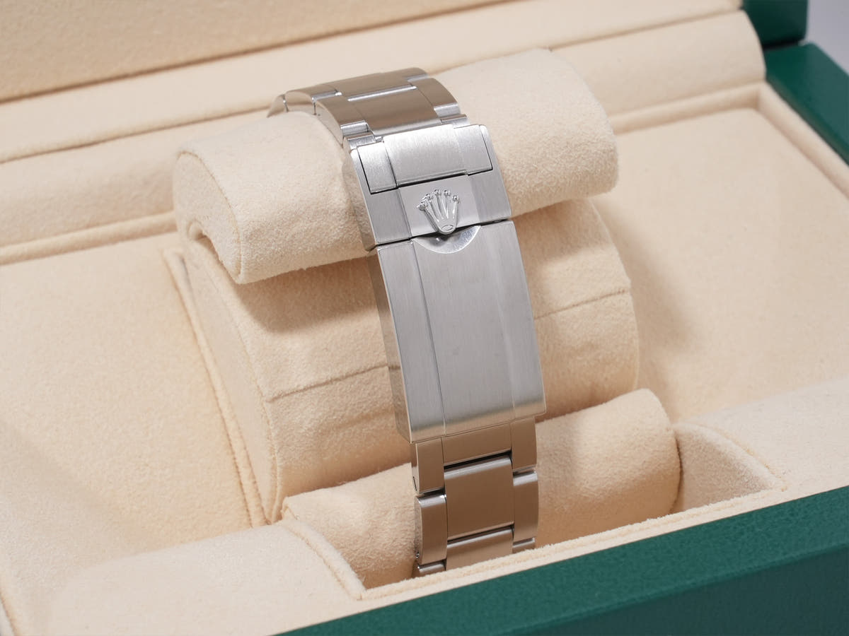 ロレックス エクスプローラーI Ref.214270 SS ブラック文字盤 美中古 hm5wpo3y