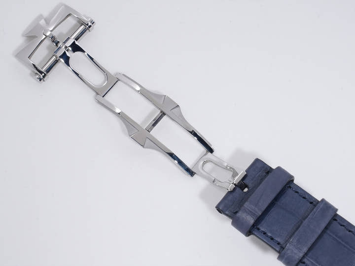 Vacheron Constantin Quai des Bergues Ref. 4500S/000A-B364 SS Blue Dial, Pre-owned, Excellent Condition  (2yuo2ok2 appears to be an internal reference number and is not translated)