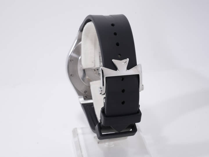 ヴァシュロンコンスタンタン オーヴァーシーズ Ref.47040/000W-9500 ステンレススチール/チタニウム グレー文字盤 中古 devwxtj9
