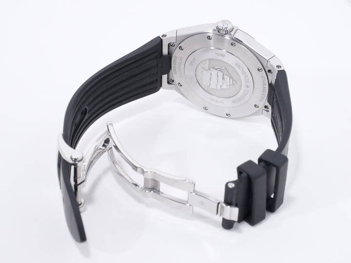 ヴァシュロンコンスタンタン オーヴァーシーズ Ref.47040/000W-9500 ステンレススチール/チタニウム グレー文字盤 中古 devwxtj9