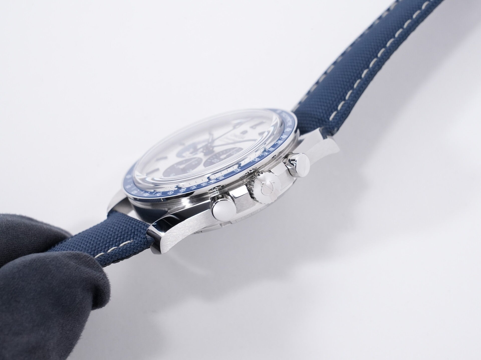 オメガ スピードマスター 記念モデル コーアクシャル マスター クロノメーター クロノグラフ 42MM Ref.310.32.42.50.02.001 SS シルバー文字盤 美中古 ywaxwbbh