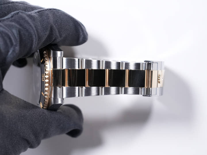 ロレックス サブマリーナー デイト Ref.126613LN ステンレススチール/イエローゴールド ブラック文字盤 美中古 zz4ptj6p