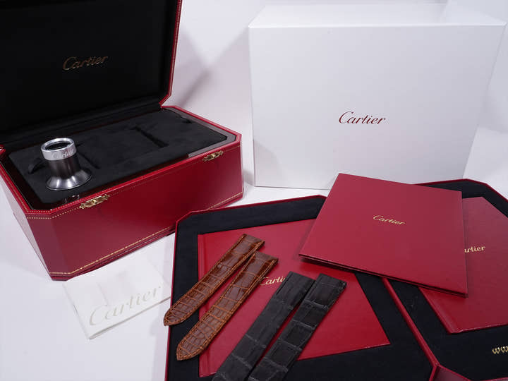 カルティエ タンク ルイ カルティエ スケルトン Ref.CRWHTA0002 18KRG スケルトン文字盤 美中古 m4jf3zi4