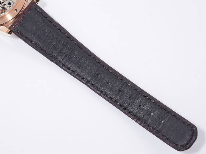 A. Lange &amp; Söhne 1815 Chronograph Ref. 414.032 18KPG, silver dial, pre-owned, good condition.  (7wd7qhuh appears to be an internal reference number and not part of the product description)