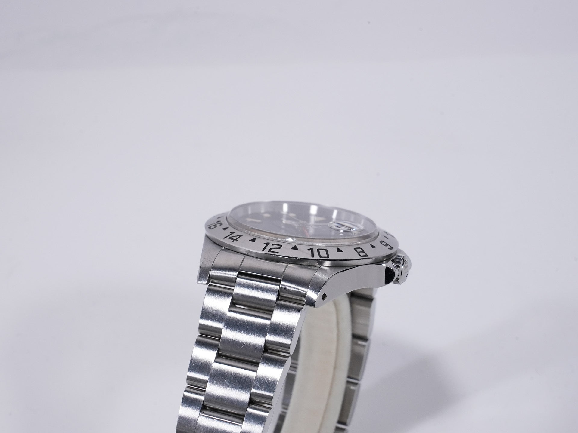 ロレックス エクスプローラーII Ref.16570 ステンレススチール ブラック文字盤 中古 389ufqsz