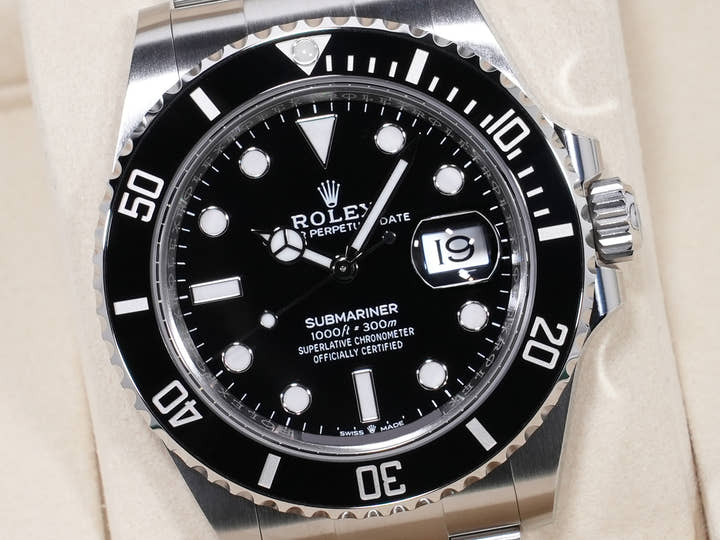 ロレックス サブマリーナー デイト Ref.126610LN ステンレススチール ブラック文字盤 未使用 bytoe9xs