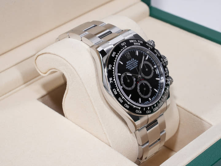 ロレックス デイトナ Ref.126500LN ステンレススチール ブラック文字盤 未使用 fki6md2x