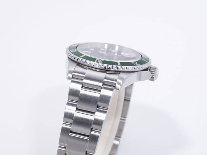 Rolex Submariner Date Ref. 16610LV Stainless Steel Black Dial Pre-owned (Used)  [The alphanumeric string "ghg2hiob" appears to be a unique identifier or possibly a user error and is not translated.]