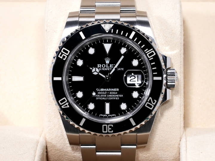 Rolex Submariner Date Ref. 116610LN Stainless Steel Black Dial Pre-owned 24fcyixp