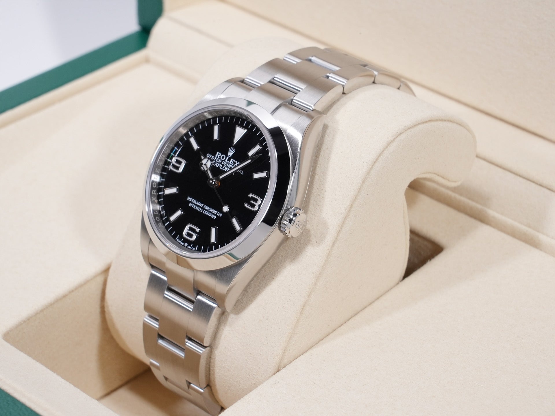 Rolex Explorer 36 Ref. 124270 Stainless Steel Black Dial Unused mpsqoe8o