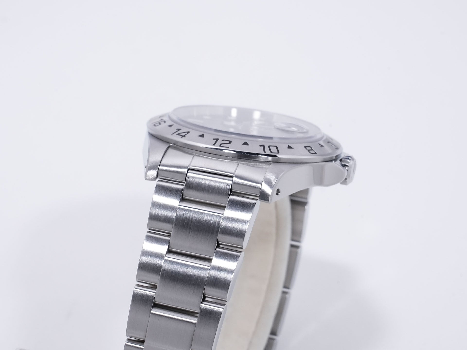 ロレックス エクスプローラーII Ref.16570 ステンレススチール ブラック文字盤 中古 arkrgxda