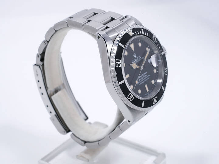 Rolex Submariner Date Ref. 16610 Stainless Steel Black Dial Pre-owned nc4kjz8w