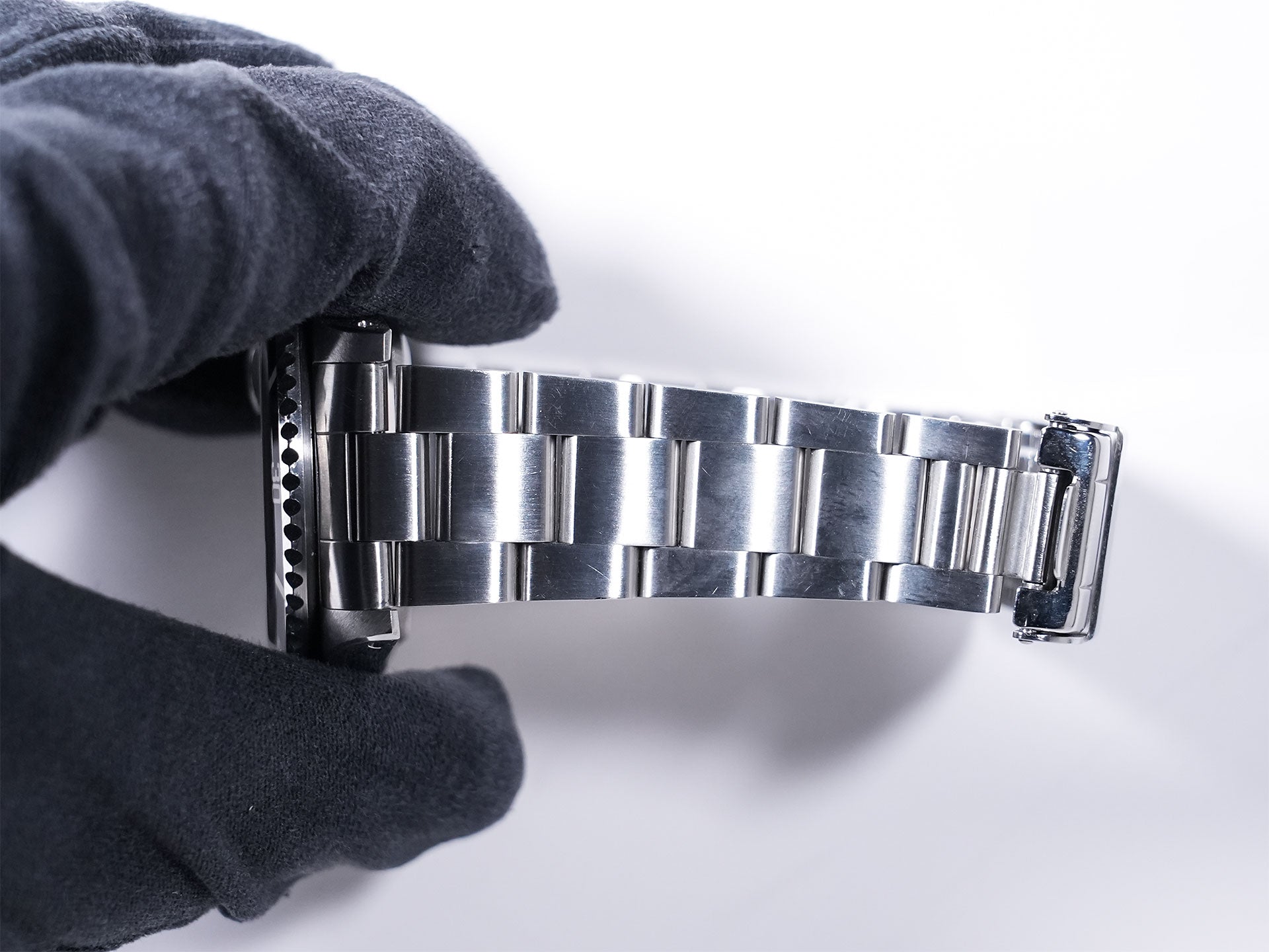 Rolex Submariner Date Ref. 16610 Stainless Steel Black Dial Pre-owned nc4kjz8w